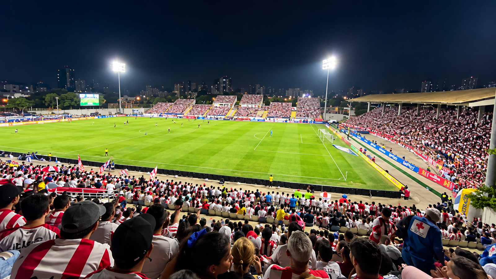 FOTO ESTADIO ROMELIO MARTINES