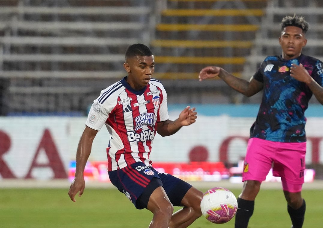 JUNIOR VS PEREIRA HOY