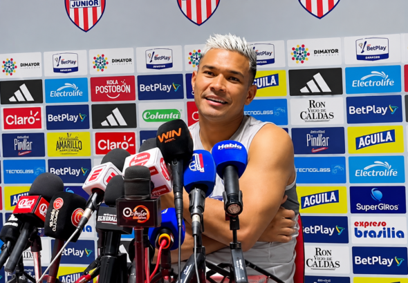 Rueda de prensa del futbolista colombiano